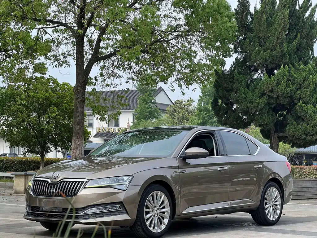 Skoda Superb 2020