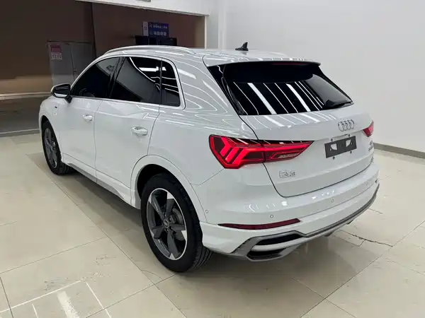 Audi Q3 2022