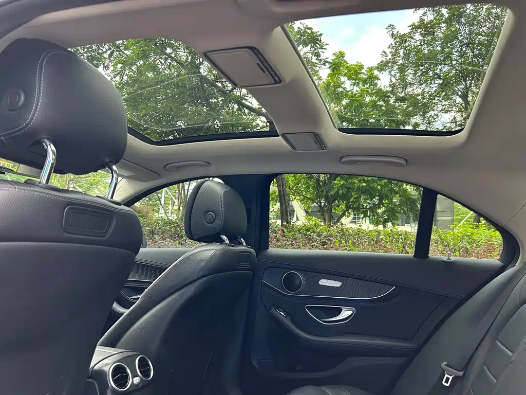 Mercedes-Benz C-Class 2016 — фото 10