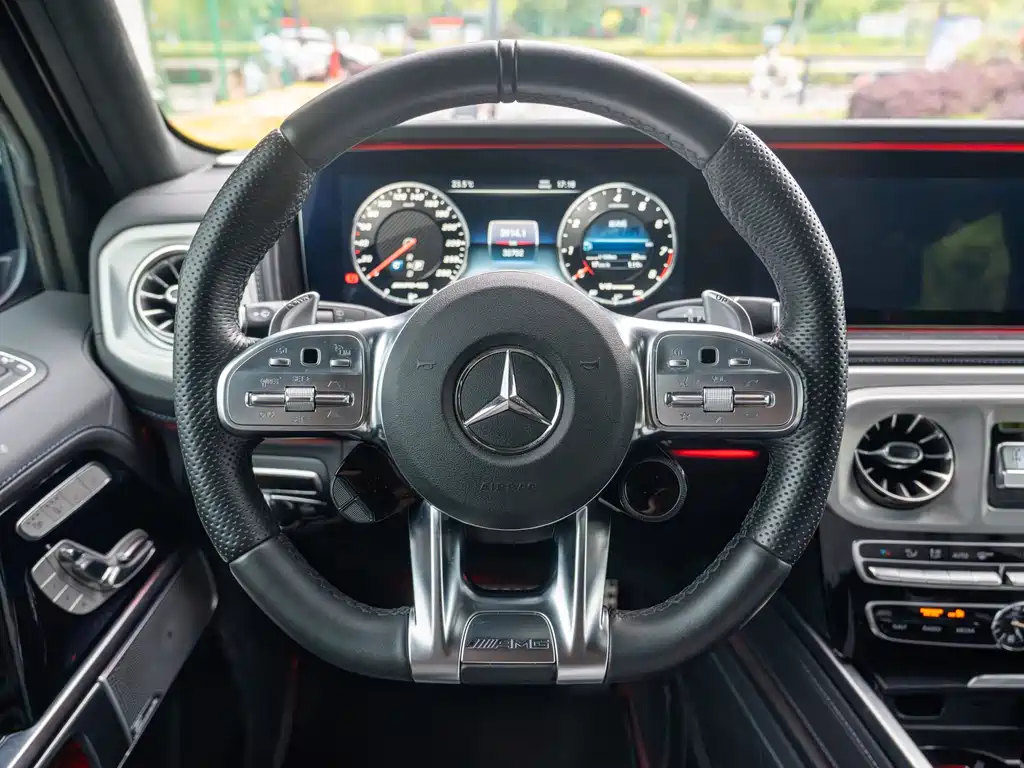 Mercedes-Benz G-Class AMG 2020 — фото 13