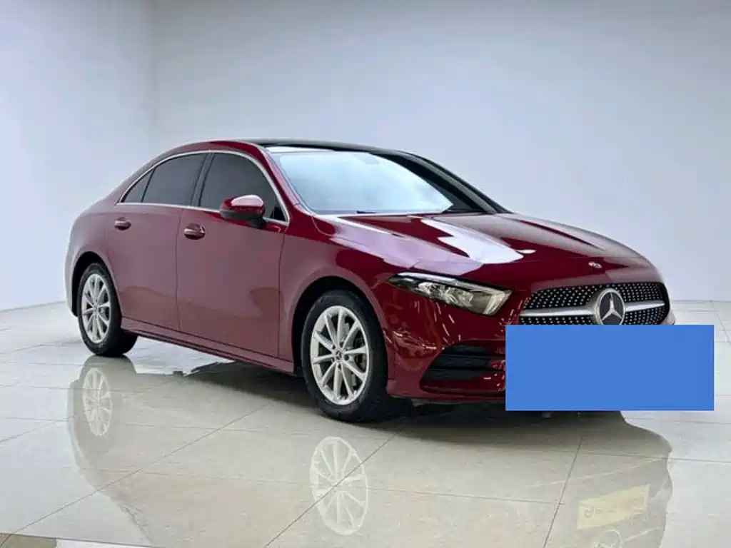 Mercedes-Benz A-Class 2020 — фото 3