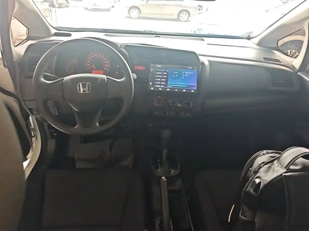 Honda Fit 2014 — фото 10