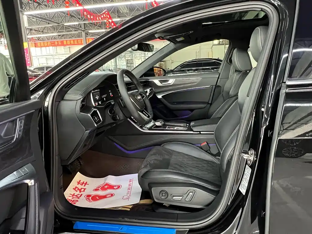 Audi A6L 2024