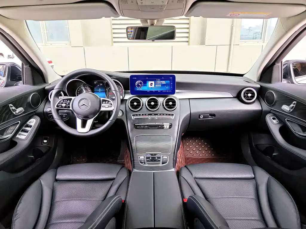 Mercedes-Benz C-Class 2019 — фото 8