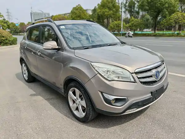 Changan CS35 2015