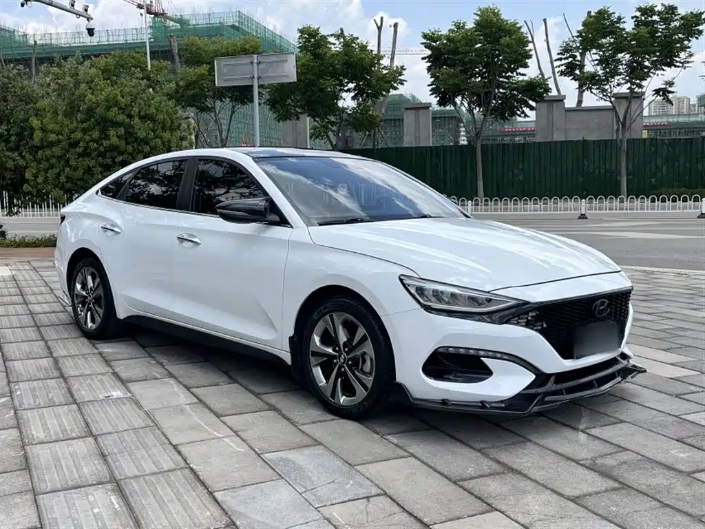 Hyundai Fista 2020 — фото 5