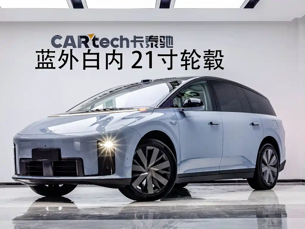 Li Auto i8 2025