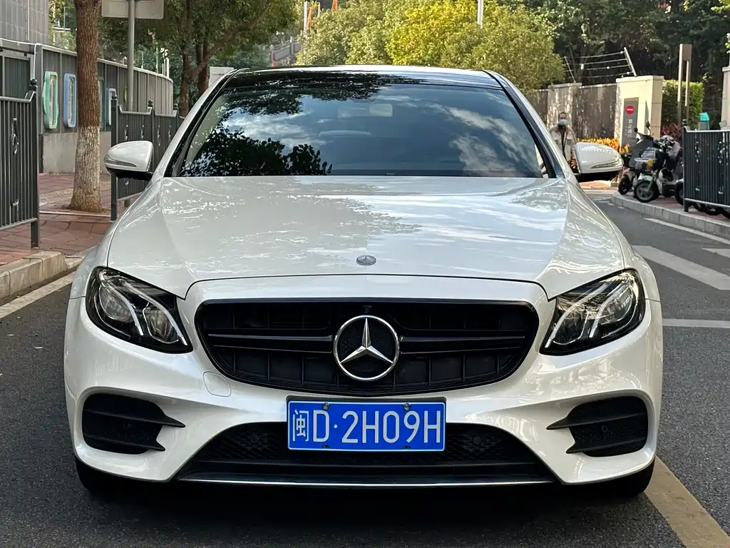 Mercedes-Benz E-Class 2020 — фото 2