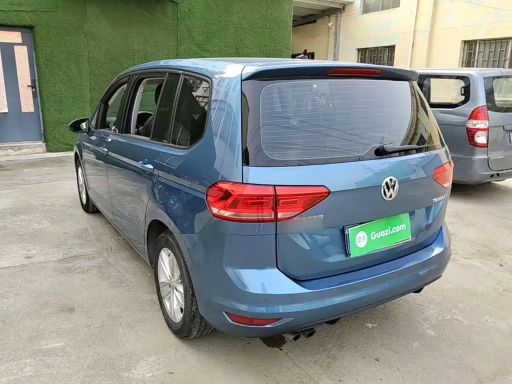Volkswagen Touran 2019