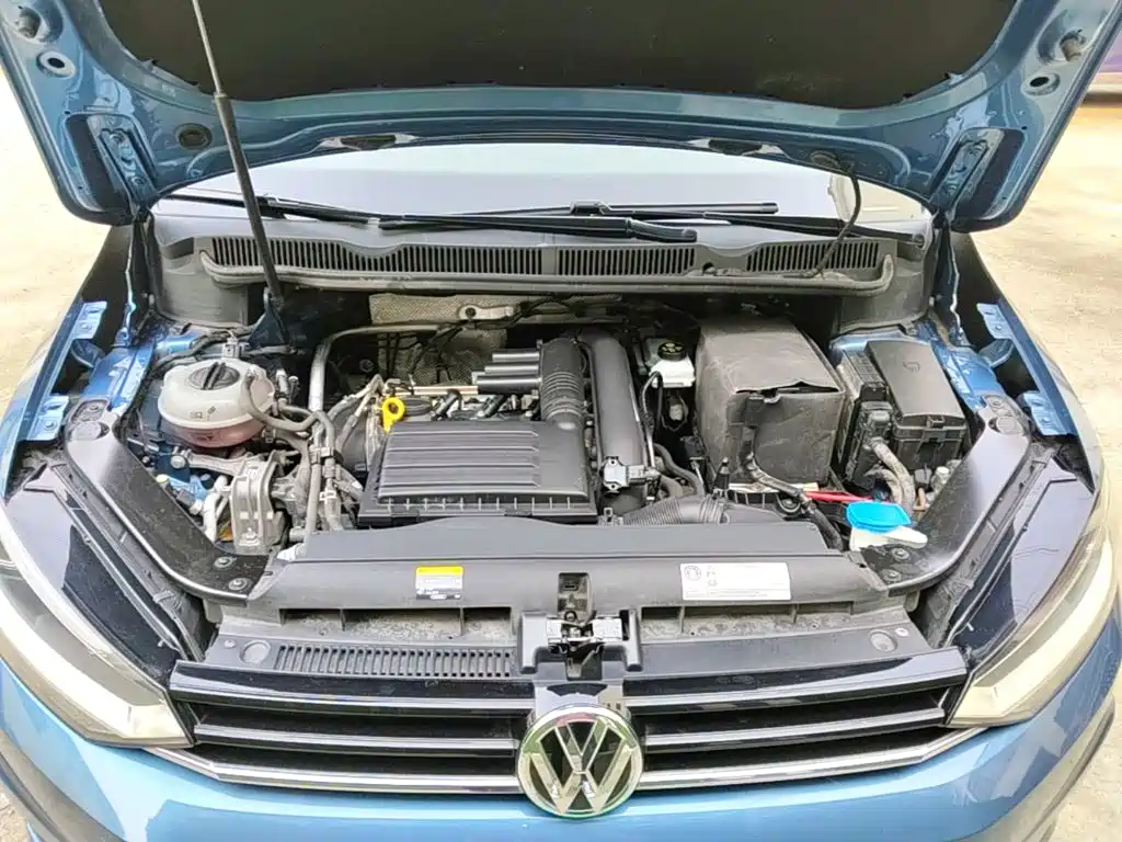 Volkswagen Touran 2019 — фото 20