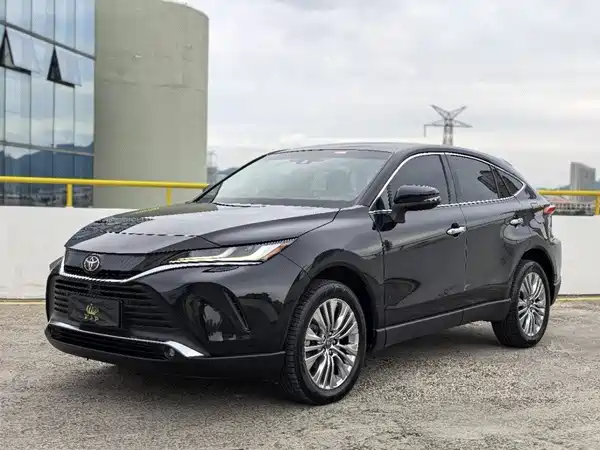 Toyota Harrier 2021