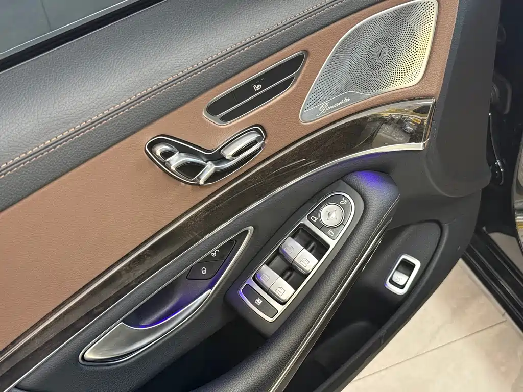 Mercedes-Benz S-Class 2016 — фото 16