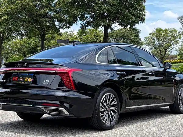 Hongqi H5 2025