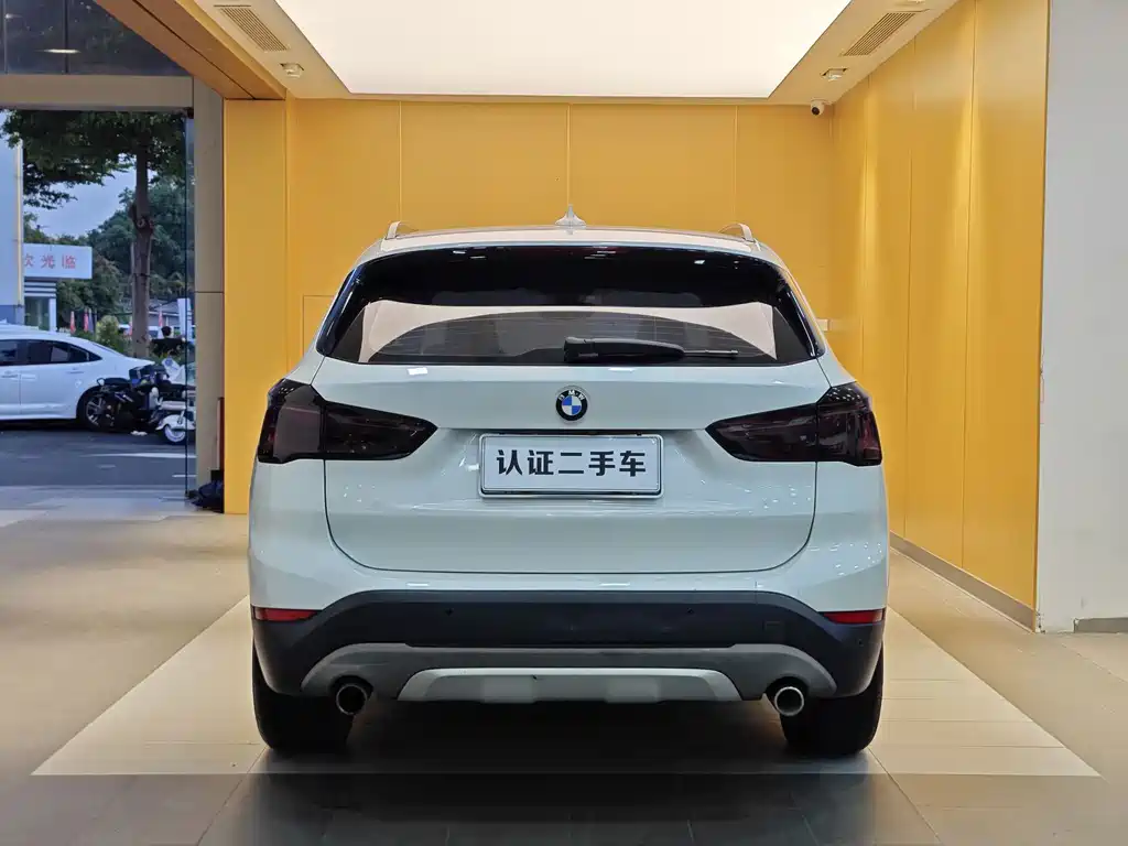 BMW X1 2019 — фото 30
