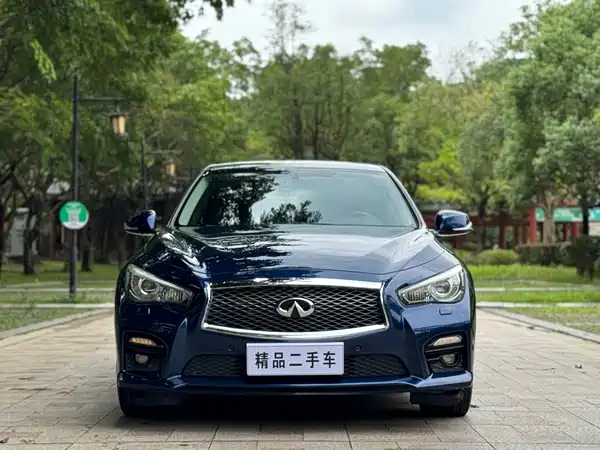 Infiniti Q50L 2017