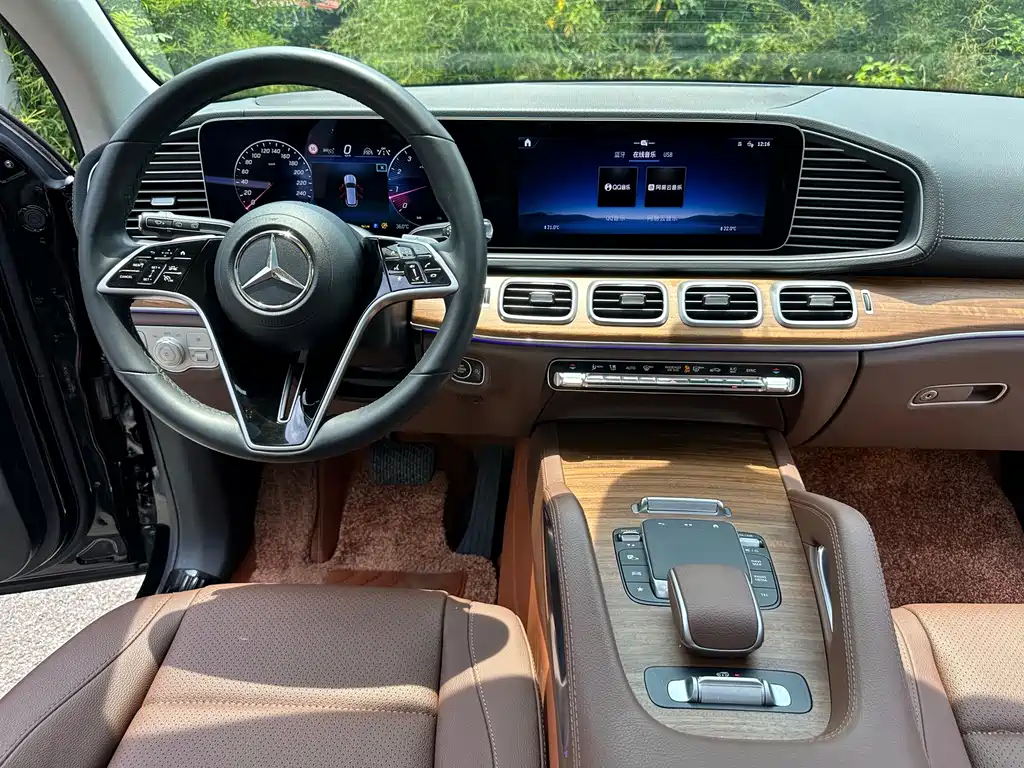 Mercedes-Benz GLE 2024 — фото 13