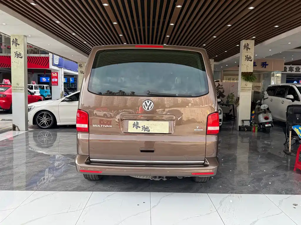 Volkswagen Multivan 2014