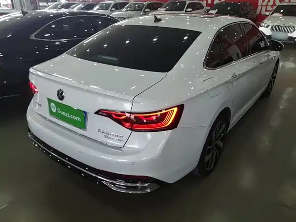 Volkswagen Sagitar 2023