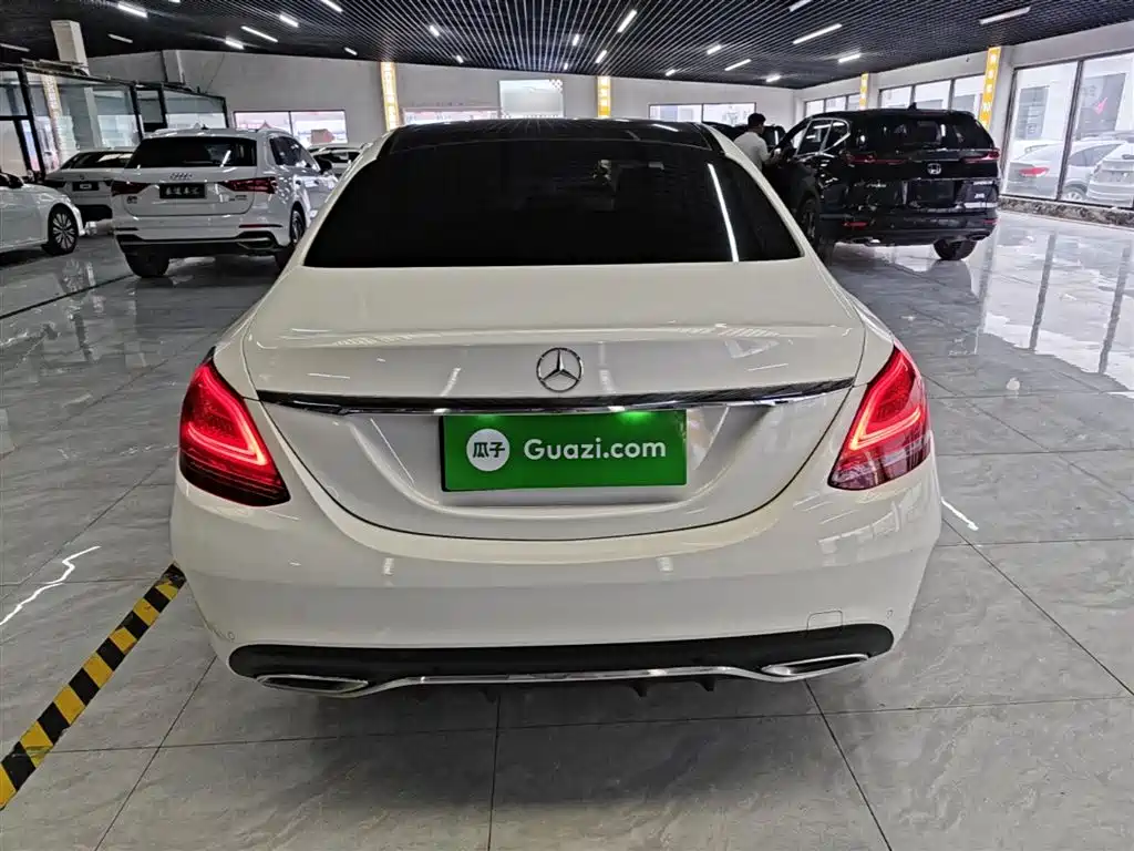 Mercedes-Benz C-Class 2020 — фото 6