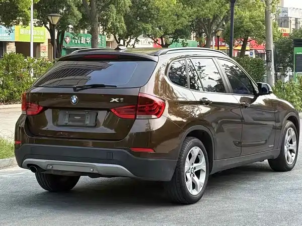 BMW X1 2012
