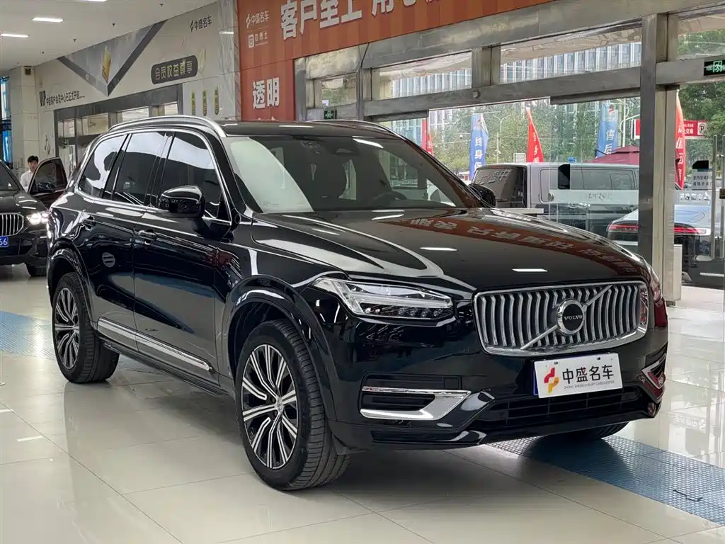 Volvo XC90 2024 — фото 3