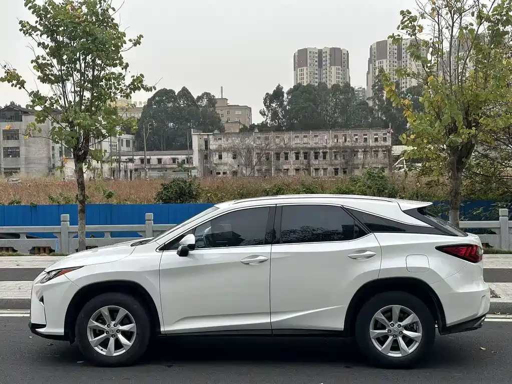 Lexus RX 2017 — фото 5