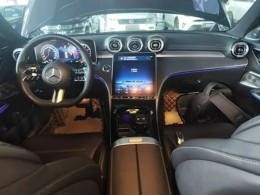 Mercedes-Benz C-Class 2022 — фото 10
