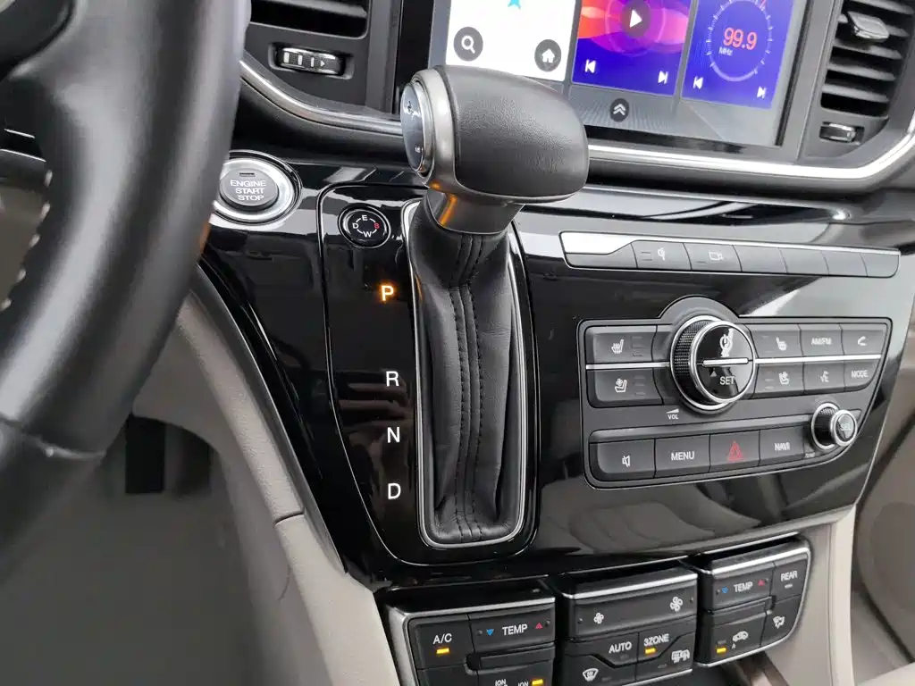 GAC Trumpchi M8 2020 — фото 13