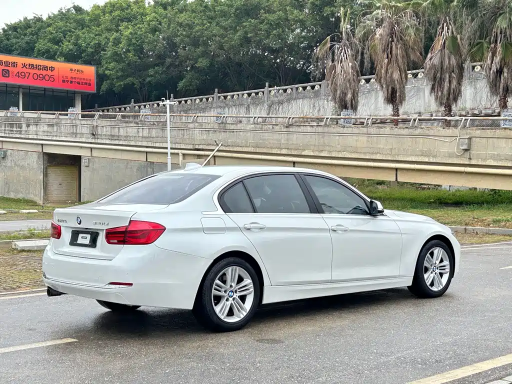 BMW 3 Series 2015
