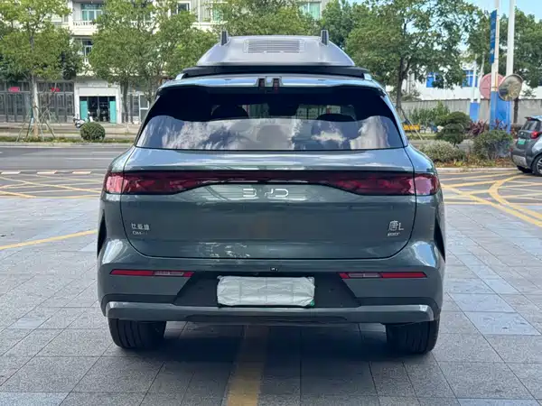 BYD Tang L 2025