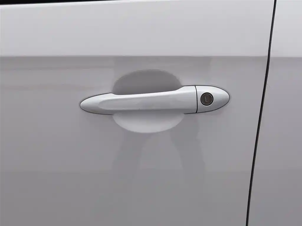 Buick Excelle 2018 — фото 18