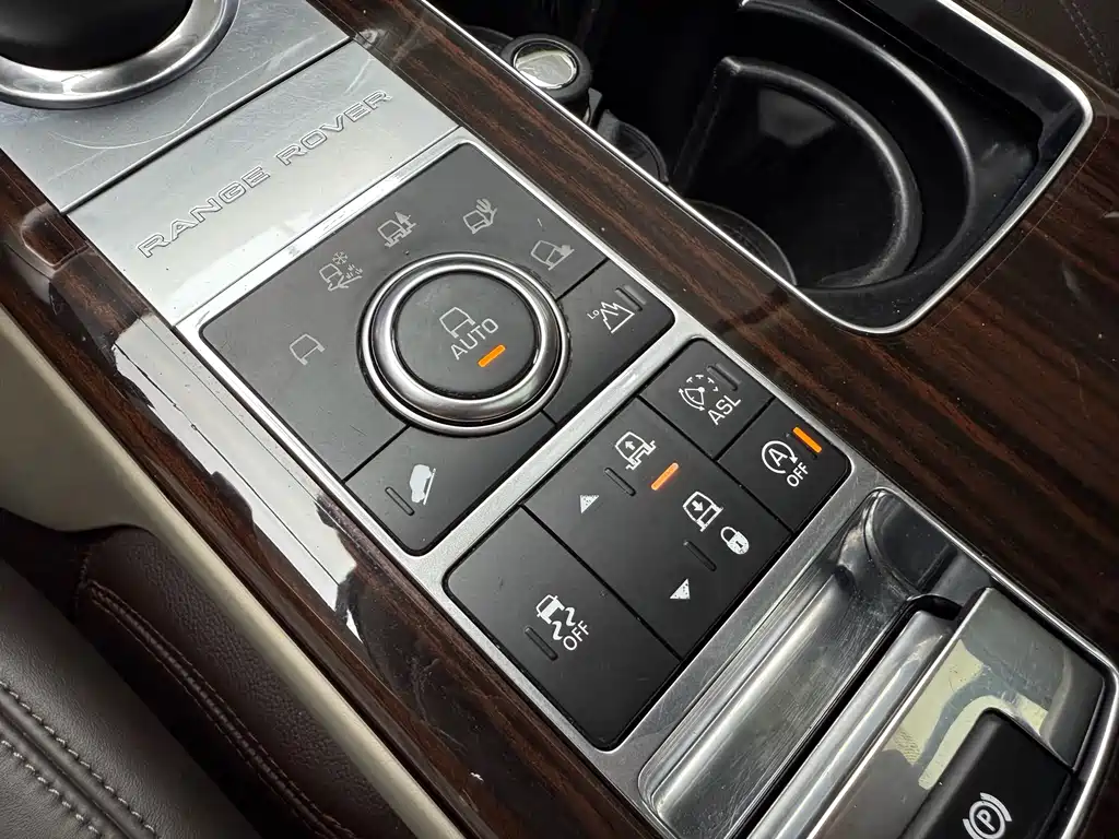 Land Rover Range Rover 2015 — фото 29
