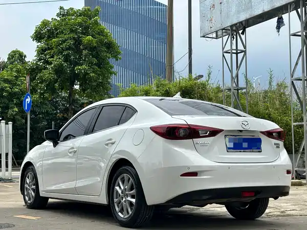 Mazda 3 Axela 2019