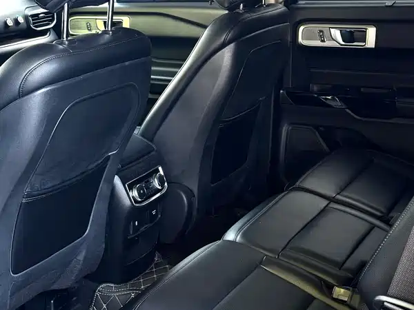 Ford Explorer 2020