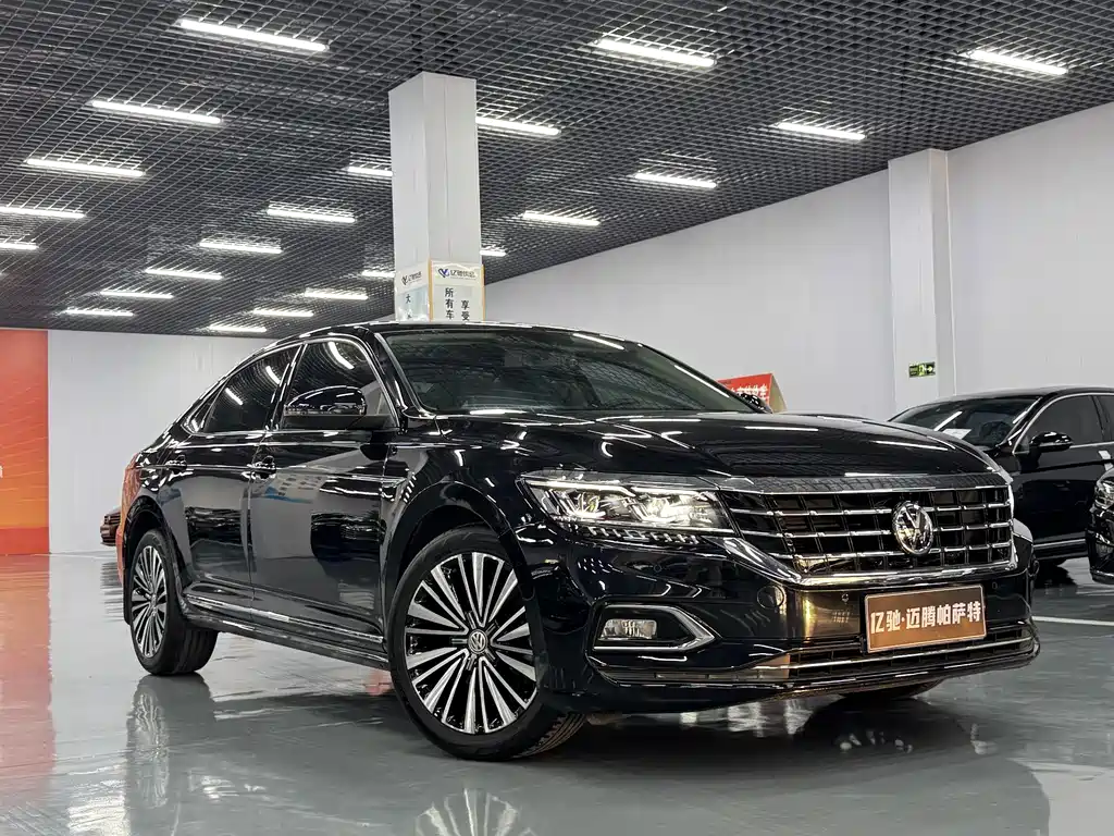 Volkswagen Passat 2019 — фото 3