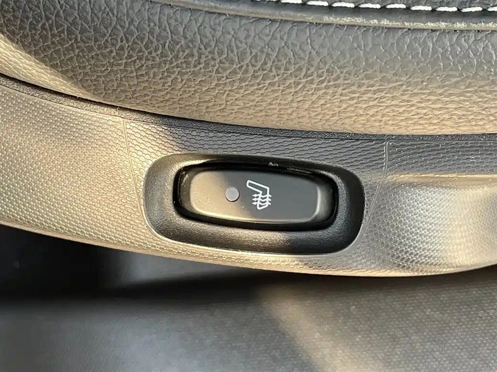 smart Fortwo 2018 — фото 14