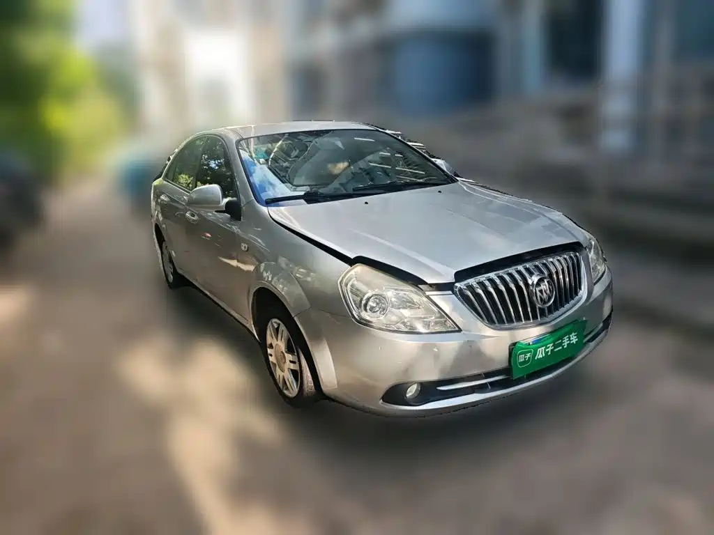 Buick Excelle 2015 — фото 24