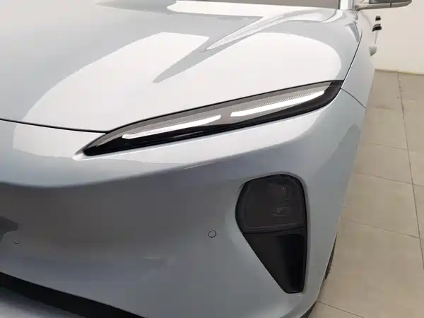 NIO ET5T 2024