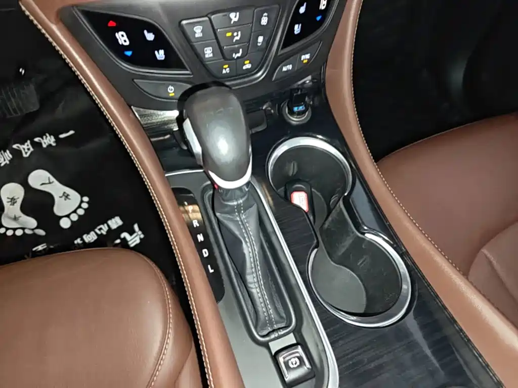 Buick Envision Plus 2020 — фото 14
