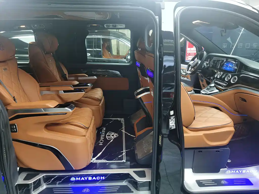 Mercedes-Benz Vito 2022 — фото 12