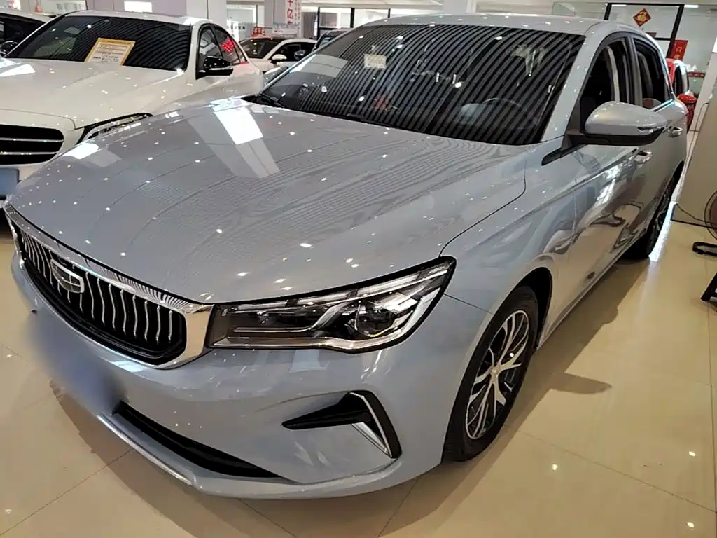 Geely Emgrand 2023