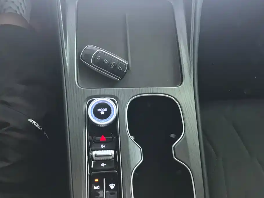 Chery Tiggo 8 PLUS 2025 — фото 15
