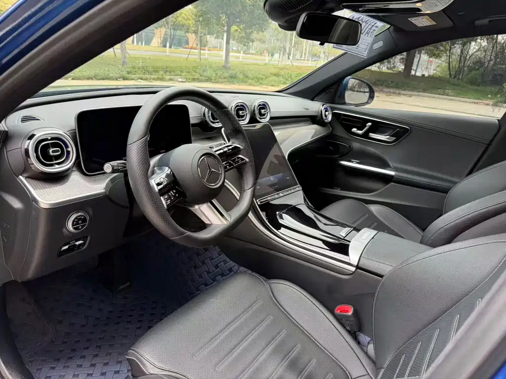 Mercedes-Benz C-Class 2022 — фото 4