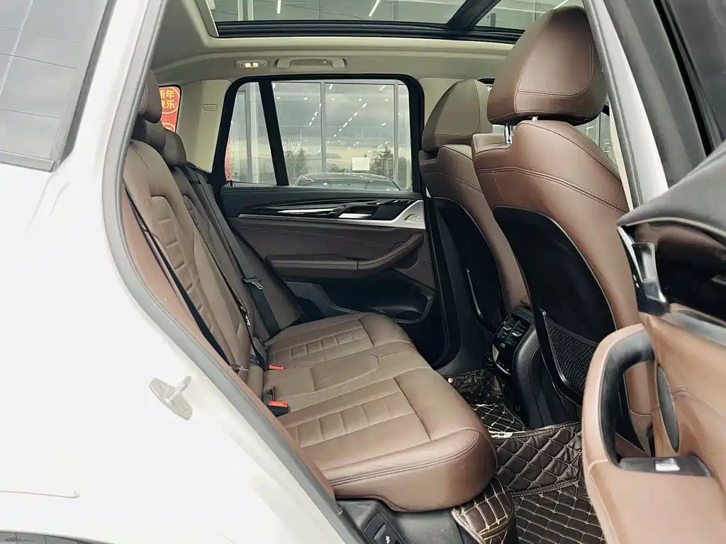 BMW X3 2018 — фото 14