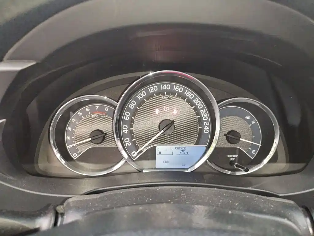 Toyota Corolla 2015
