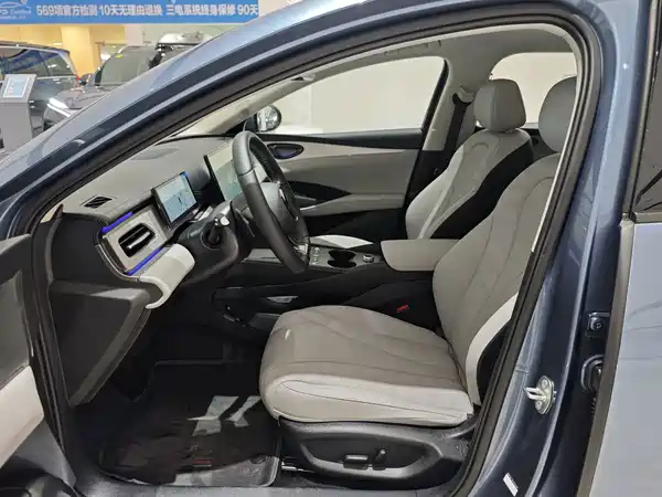 BYD Seal 06 DM-i Travel Edition 2025