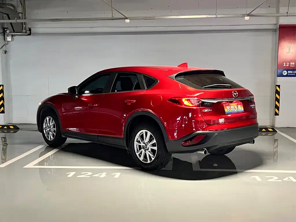 Mazda CX-4 2017 — фото 6