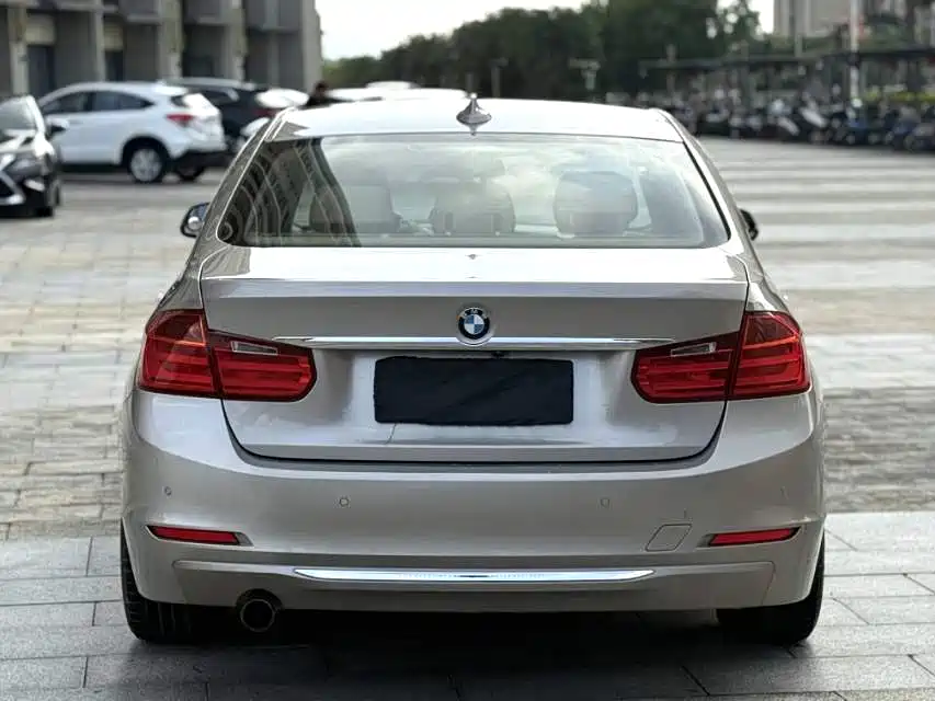 BMW 3 Series 2013 — фото 6