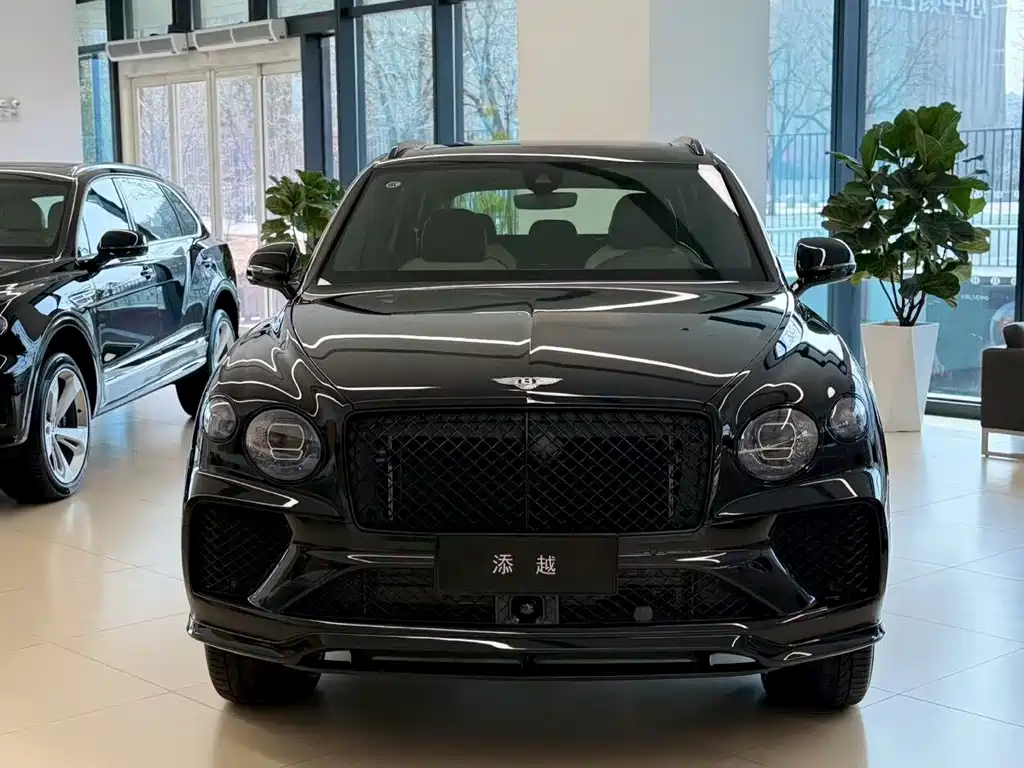 Bentley Bentayga — фото 4