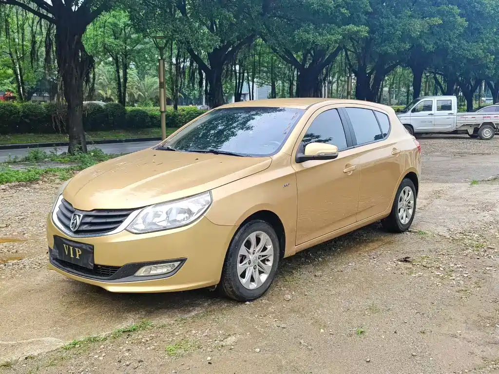 Baojun 610 2016